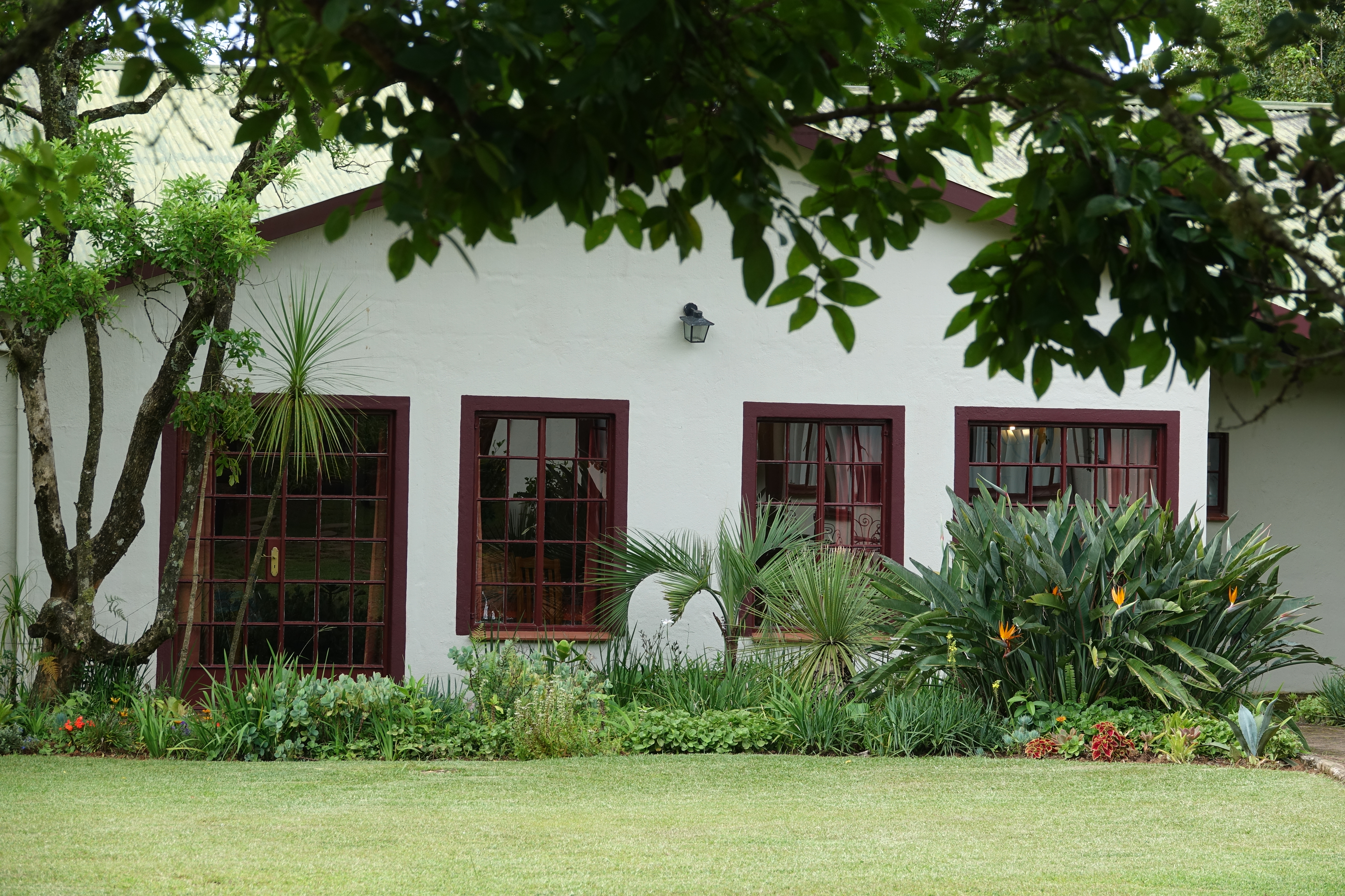 One of the guest lounges at Ekukhanyeni